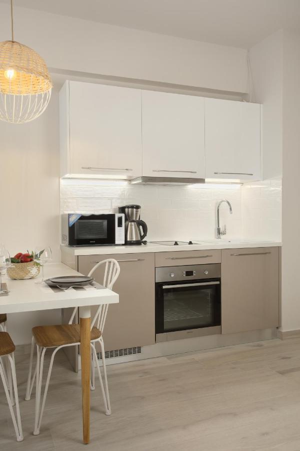 Love Lifestyle Suite 雅典 外观 照片